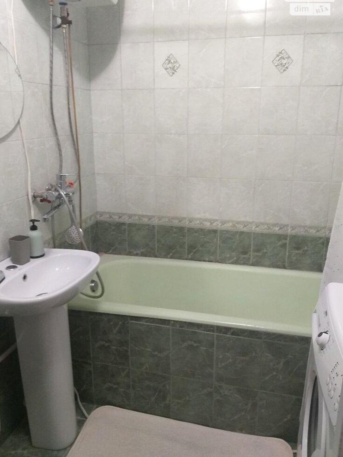Продаж однокімнатної квартири в Києві, на вул. Академіка Заболотного 100, район Голосіївський фото 1 Продаж однокімнатної квартири в Києві, на вул. Академіка Заболотного 100, район Голосіївський фото 1