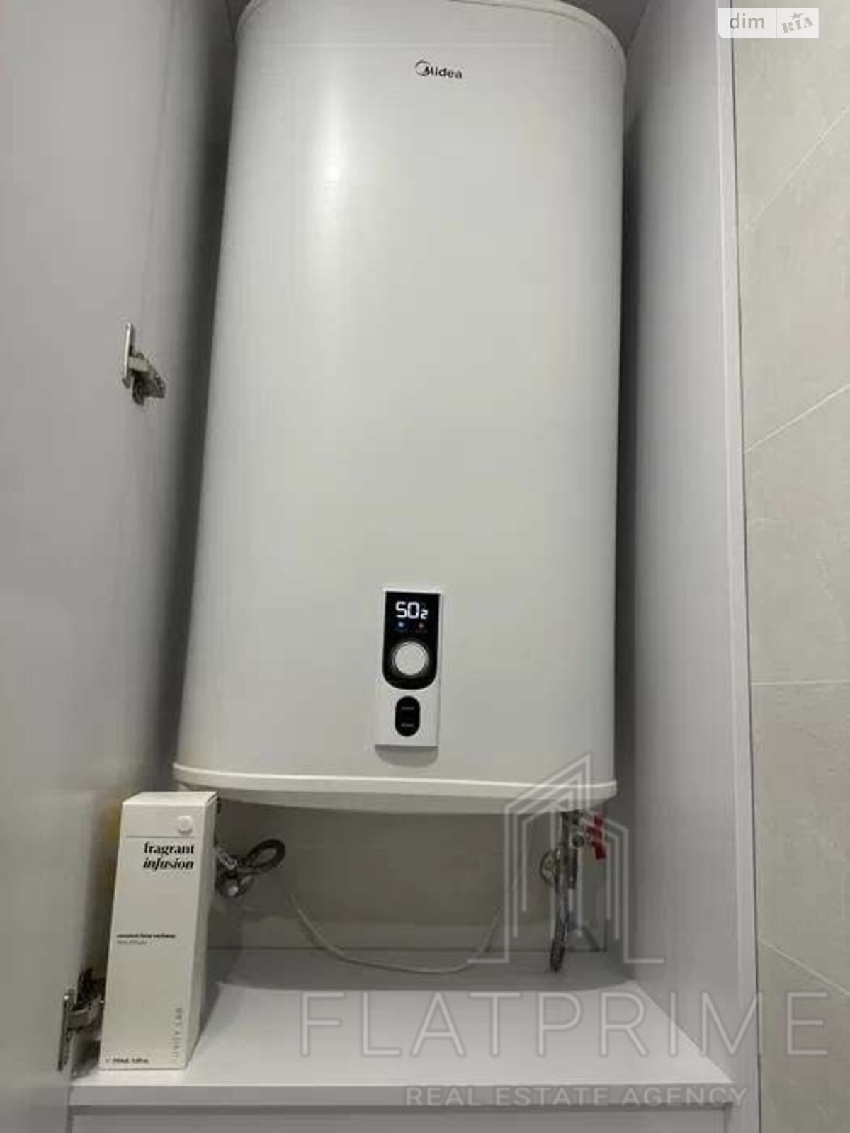 Продажа трехкомнатной квартиры в Киеве, на ул. Академика Заболотного 15Б, район Голосеевский фото 1 Продажа трехкомнатной квартиры в Киеве, на ул. Академика Заболотного 15Б, район Голосеевский фото 1