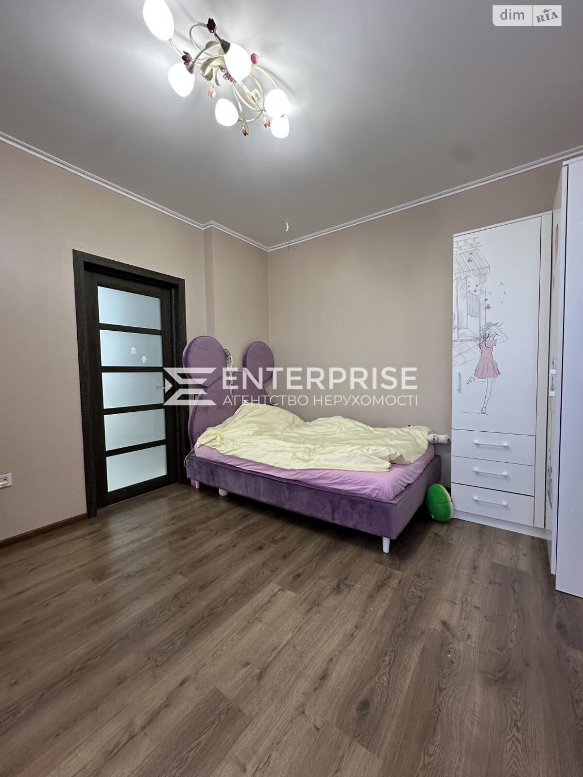 Продаж двокімнатної квартири в Києві, на вул. Академіка Заболотного, район Голосіївський фото 1 Продаж двокімнатної квартири в Києві, на вул. Академіка Заболотного, район Голосіївський фото 1