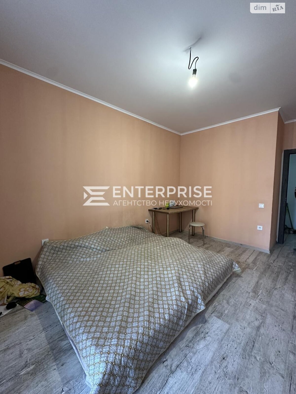 Продаж двокімнатної квартири в Києві, на вул. Академіка Заболотного, район Голосіївський фото 1 Продаж двокімнатної квартири в Києві, на вул. Академіка Заболотного, район Голосіївський фото 1