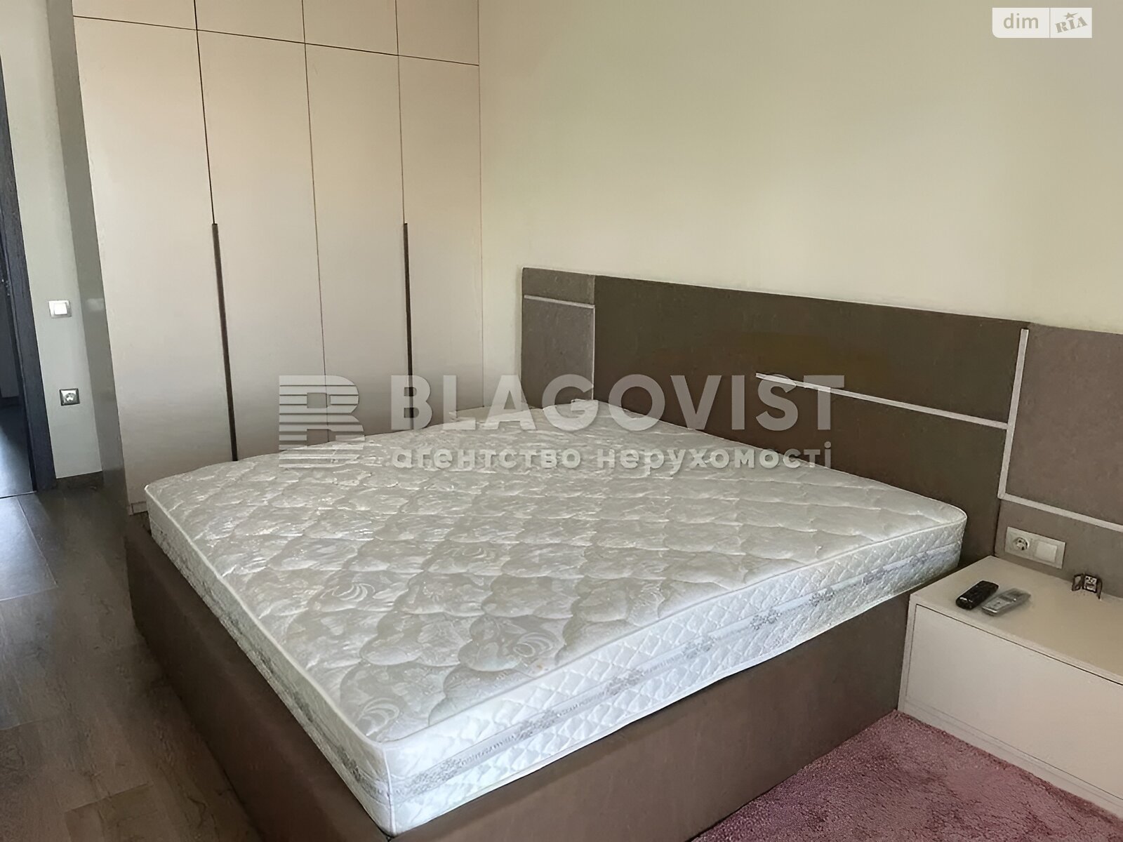 Продаж двокімнатної квартири в Києві, на вул. Академіка Заболотного 15В, район Голосіївський фото 1 Продаж двокімнатної квартири в Києві, на вул. Академіка Заболотного 15В, район Голосіївський фото 1