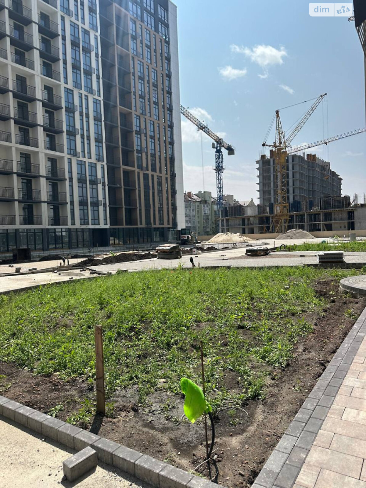 Продаж чотирикімнатної квартири в Києві, на вул. Академіка Заболотного 152, район Феофанія фото 1 Продаж чотирикімнатної квартири в Києві, на вул. Академіка Заболотного 152, район Феофанія фото 1