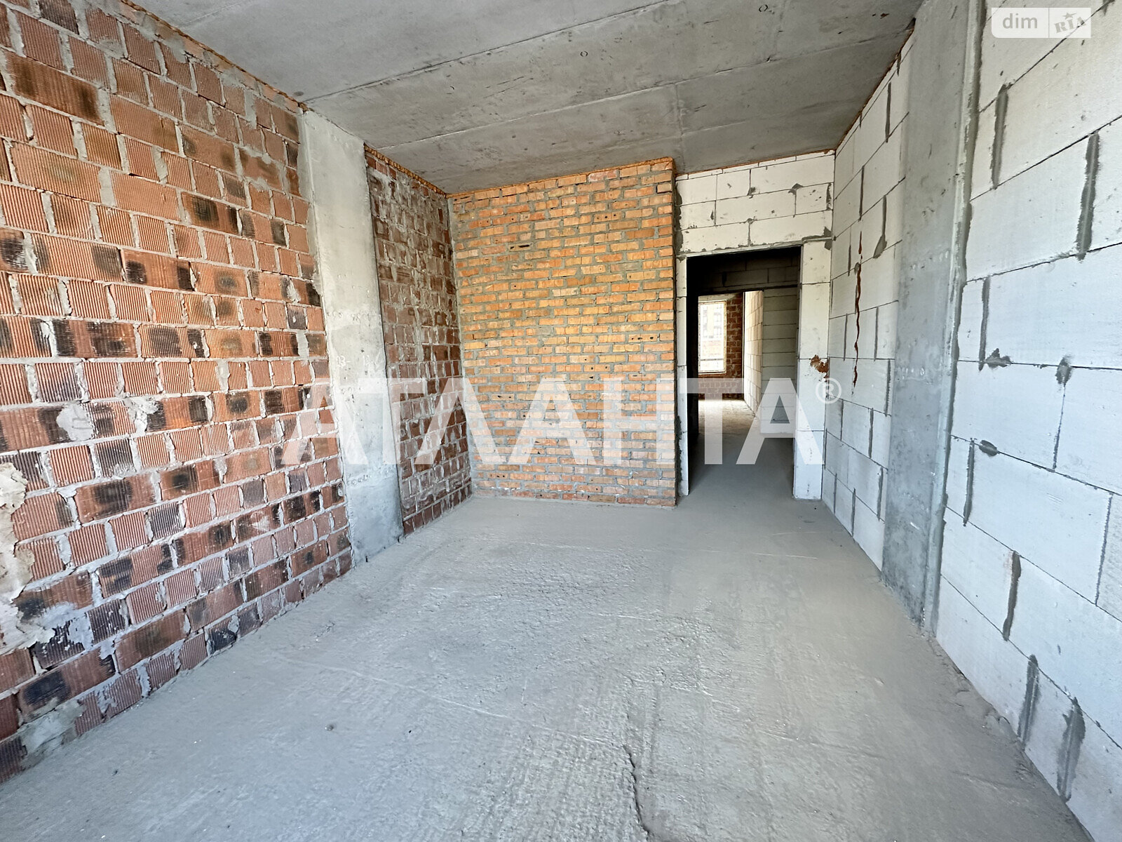 Продажа двухкомнатной квартиры в Киеве, на ул. Александровская, район Голосеевский фото 2 Продажа двухкомнатной квартиры в Киеве, на ул. Александровская, район Голосеевский фото 2