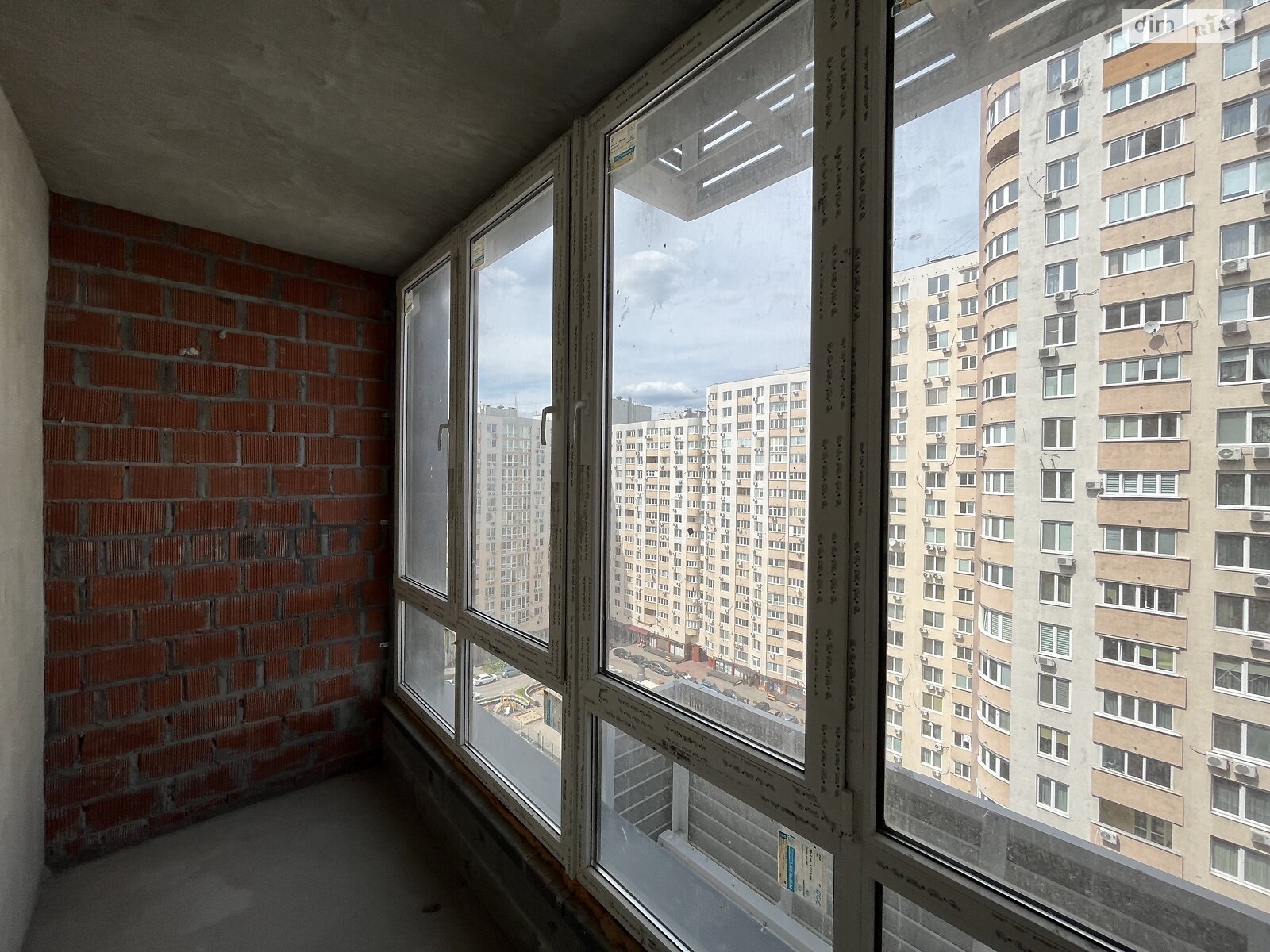 Продажа двухкомнатной квартиры в Киеве, на ул. Кустанайская 13, район Голосеевский фото 1 Продажа двухкомнатной квартиры в Киеве, на ул. Кустанайская 13, район Голосеевский фото 1