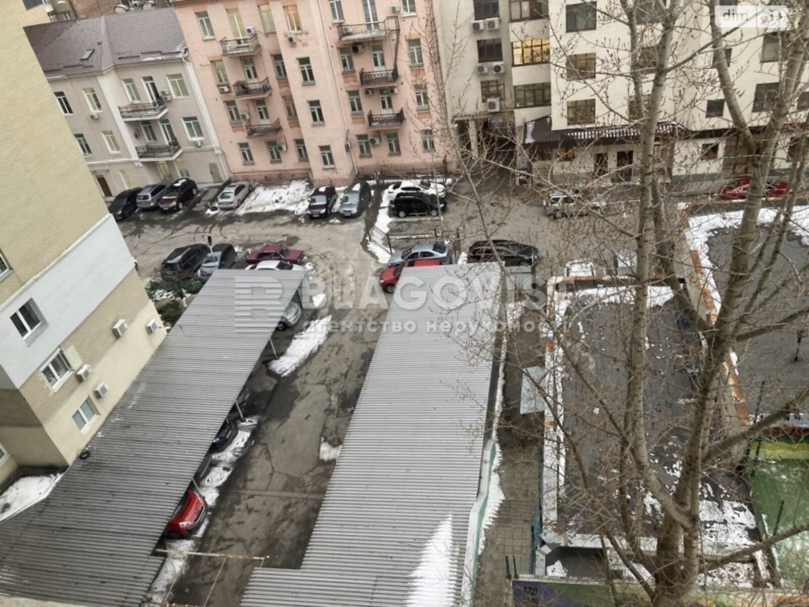 Продаж трикімнатної квартири в Києві, на вул. Антоновича 103А, район Голосіївський фото 1