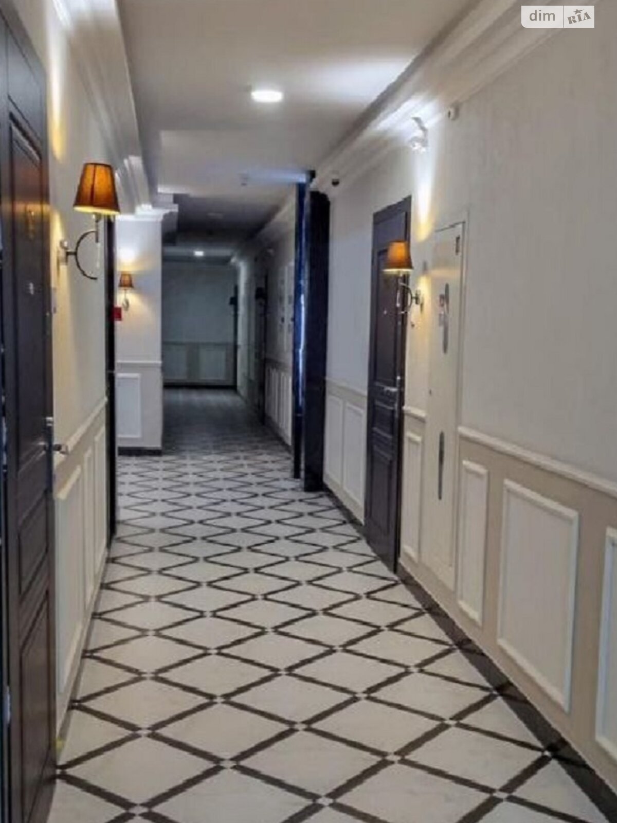 Продажа трехкомнатной квартиры в Киеве, на ул. Антоновича 109, район Голосеевский фото 1 Продажа трехкомнатной квартиры в Киеве, на ул. Антоновича 109, район Голосеевский фото 1