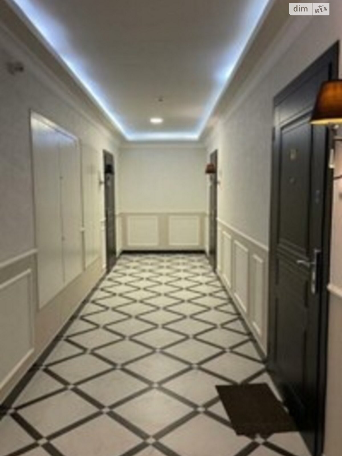 Продажа трехкомнатной квартиры в Киеве, на ул. Антоновича 109, район Голосеевский фото 1 Продажа трехкомнатной квартиры в Киеве, на ул. Антоновича 109, район Голосеевский фото 1