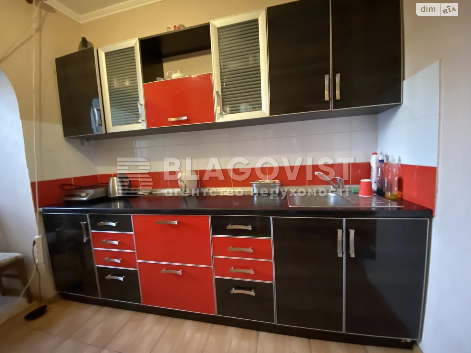 Продажа трехкомнатной квартиры в Киеве, на ул. Антоновича 125А, район Голосеевский фото 1 Продажа трехкомнатной квартиры в Киеве, на ул. Антоновича 125А, район Голосеевский фото 1
