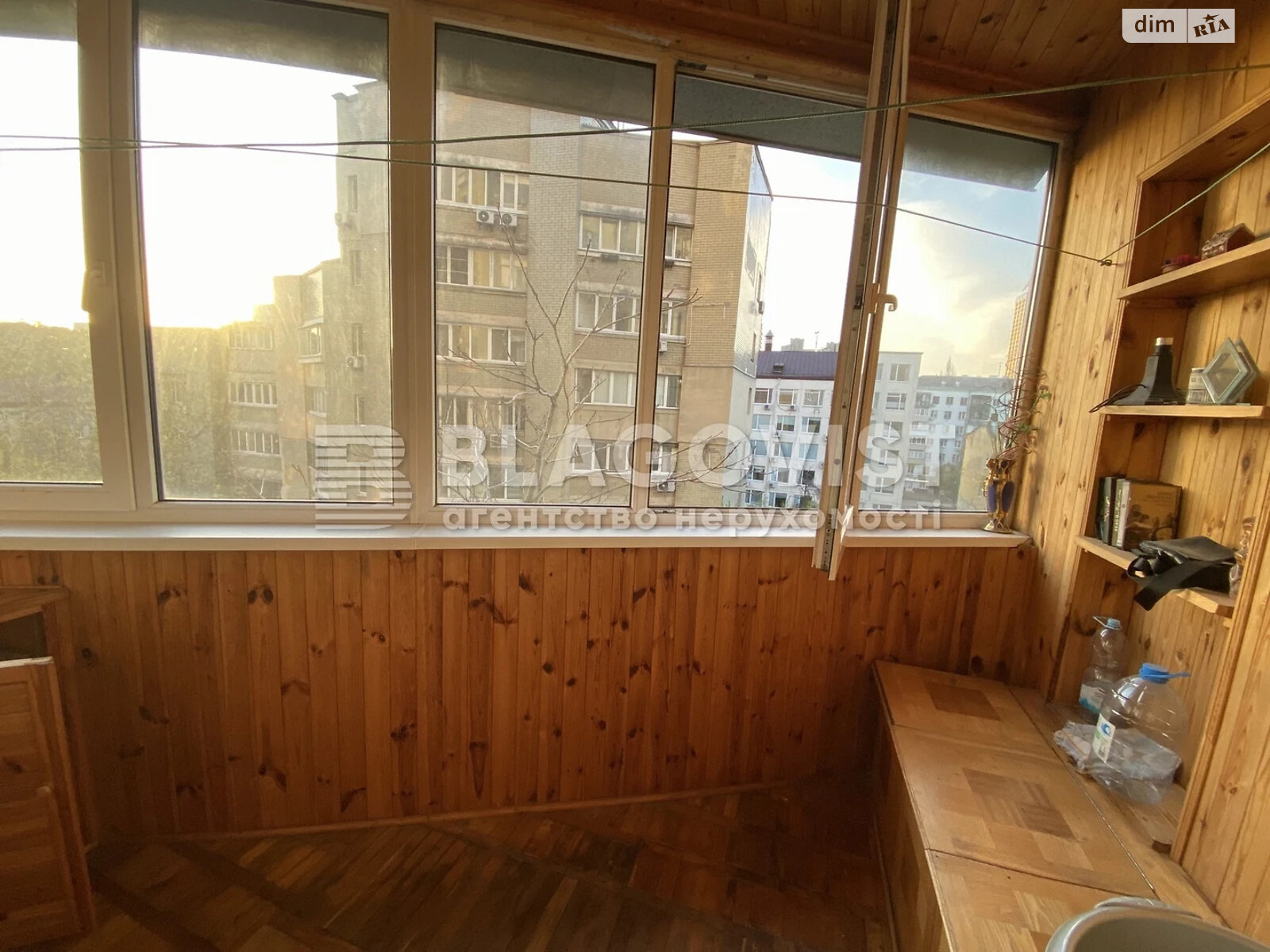 Продажа трехкомнатной квартиры в Киеве, на ул. Антоновича 125А, район Голосеевский фото 1 Продажа трехкомнатной квартиры в Киеве, на ул. Антоновича 125А, район Голосеевский фото 1