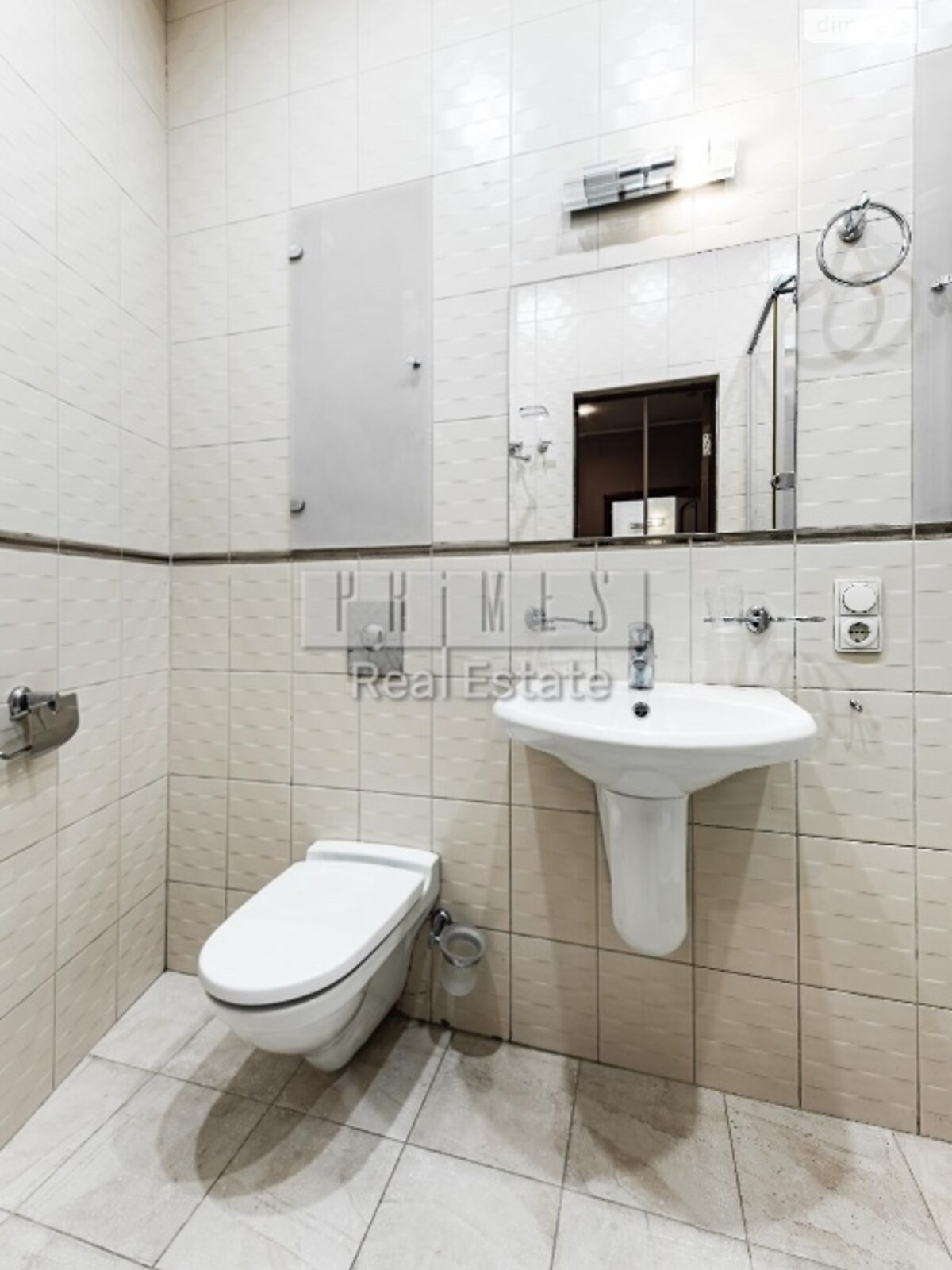 Продаж п`ятикімнатної квартири в Києві, на вул. Антоновича 140, район Голосіївський фото 1 Продаж п`ятикімнатної квартири в Києві, на вул. Антоновича 140, район Голосіївський фото 1