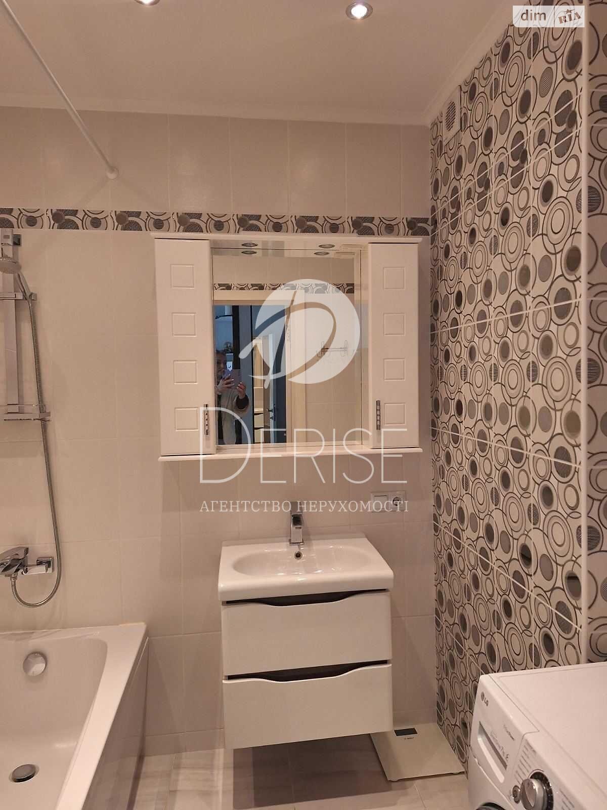 Продажа двухкомнатной квартиры в Киеве, на ул. Большая Китаевская 59, район Голосеевский фото 1 Продажа двухкомнатной квартиры в Киеве, на ул. Большая Китаевская 59, район Голосеевский фото 1