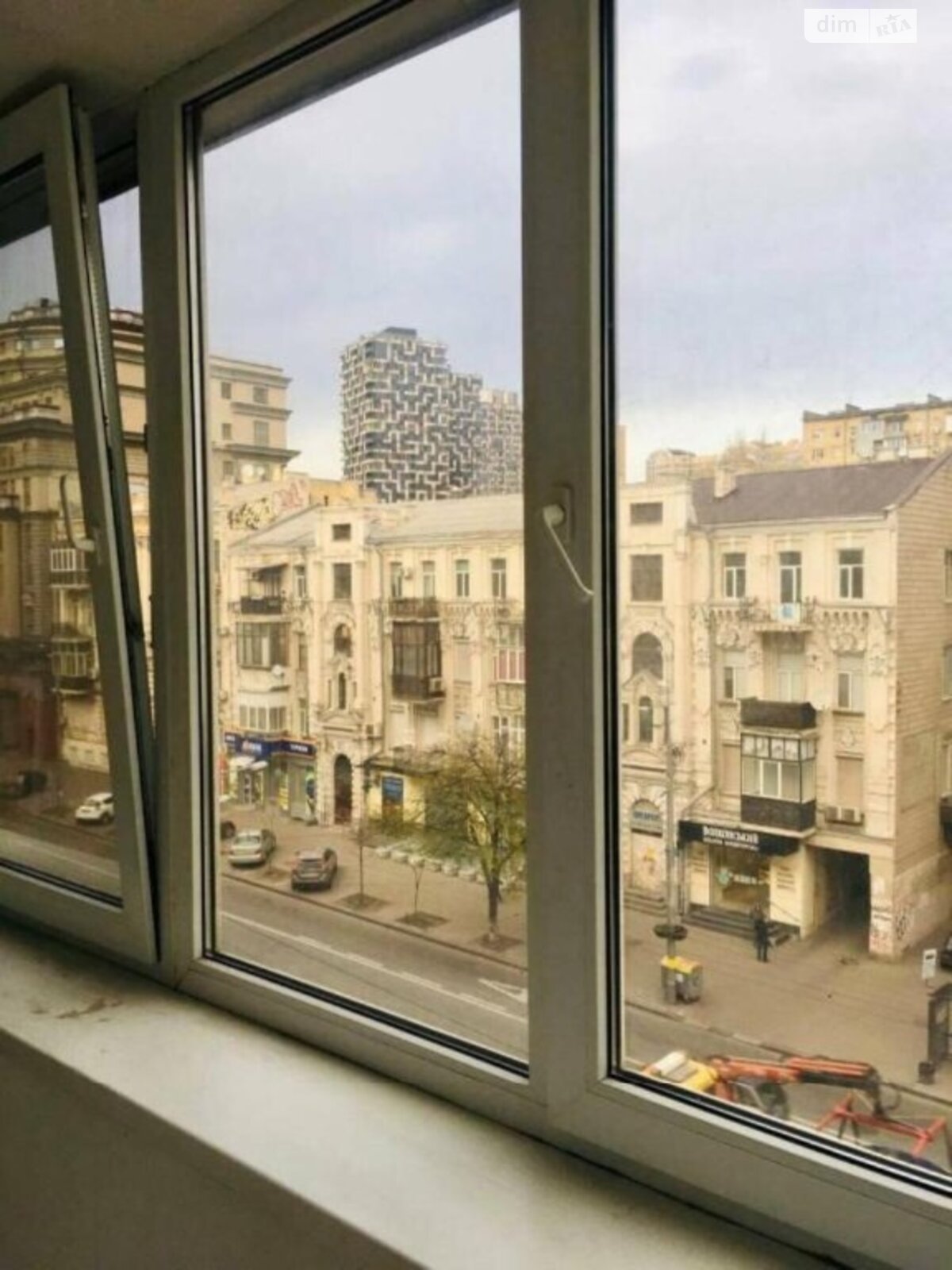 Продажа однокомнатной квартиры в Киеве, на ул. Большая Васильковская 102, район Голосеевский фото 1