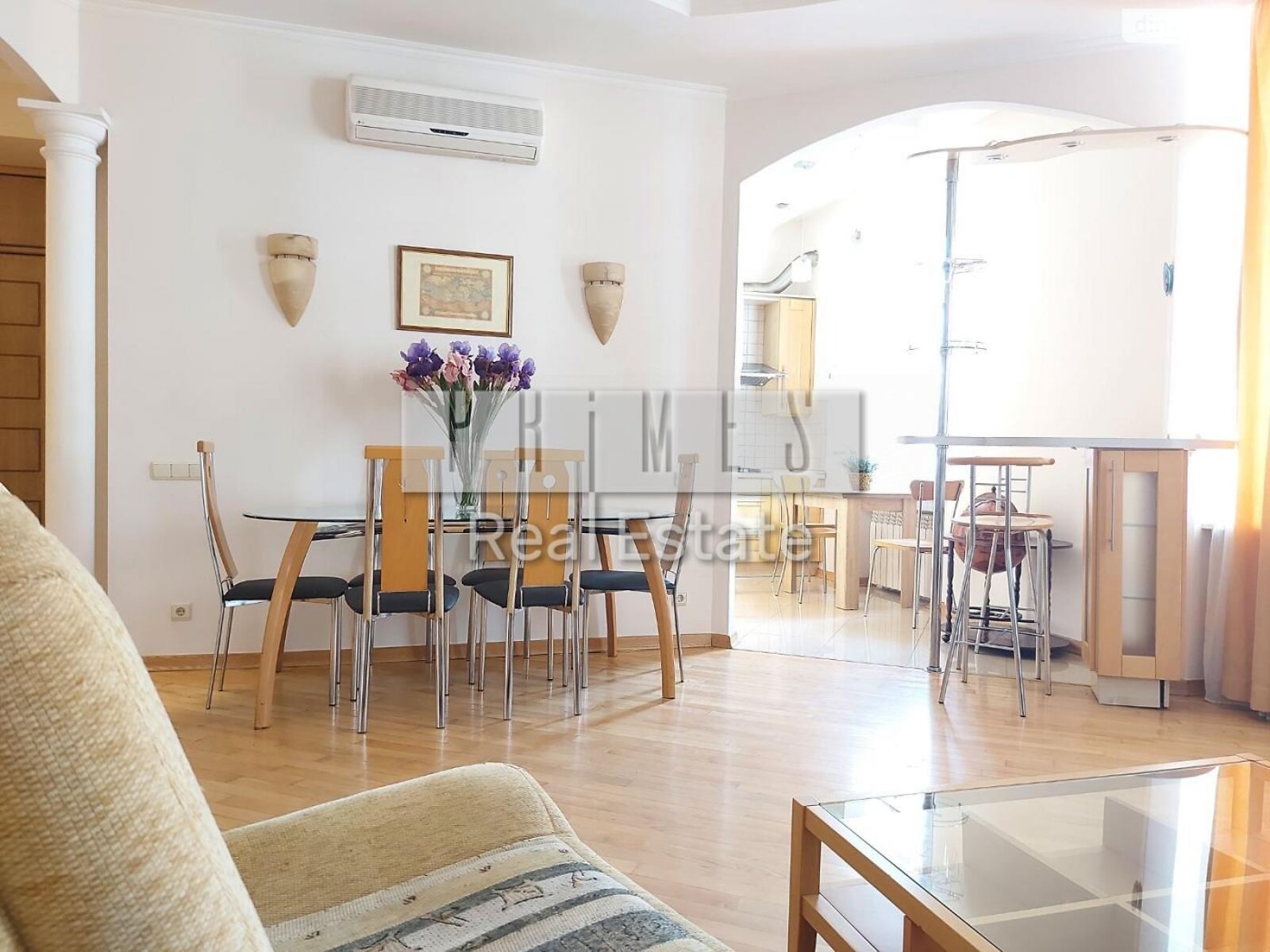 Продажа трехкомнатной квартиры в Киеве, на ул. Большая Васильковская 14, район Голосеевский фото 1