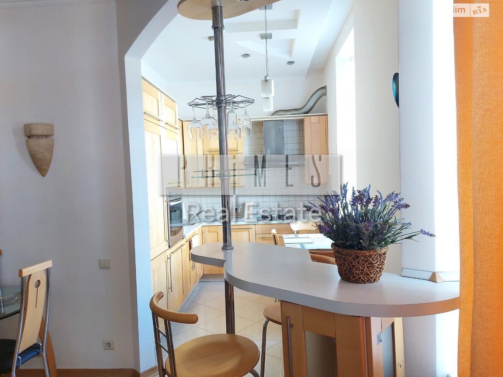 Продажа трехкомнатной квартиры в Киеве, на ул. Большая Васильковская 14, район Голосеевский фото 1