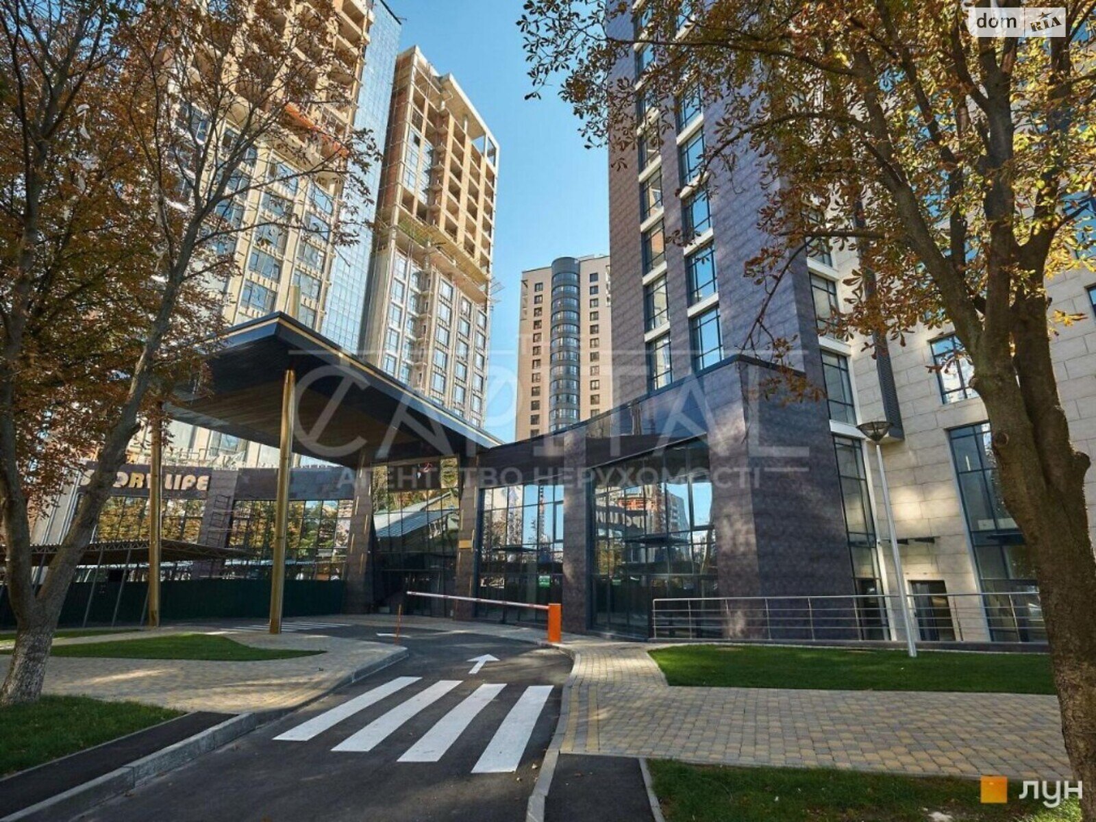 Продаж трикімнатної квартири в Києві, на вул. Деміївська, район Голосіївський фото 1 Продаж трикімнатної квартири в Києві, на вул. Деміївська, район Голосіївський фото 1