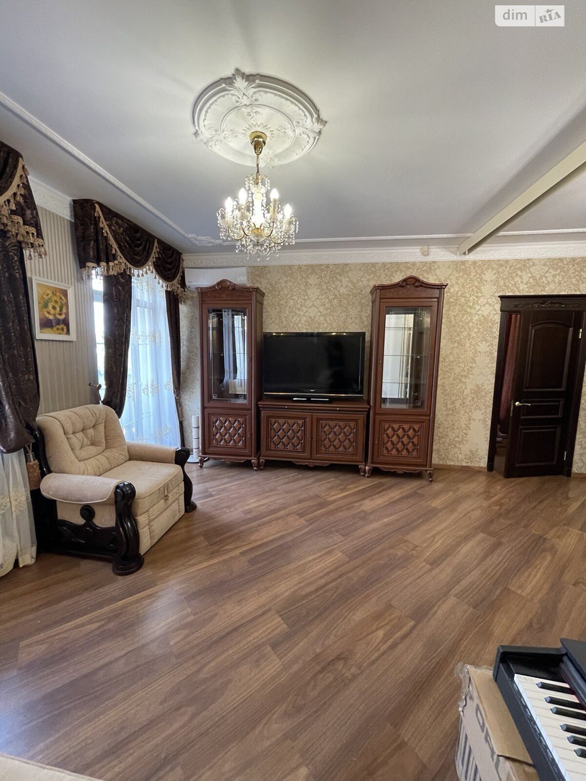 Продаж двокімнатної квартири в Києві, на вул. Дмитра Луценка 6, кв. 30, район Голосіївський фото 1 Продаж двокімнатної квартири в Києві, на вул. Дмитра Луценка 6, кв. 30, район Голосіївський фото 1