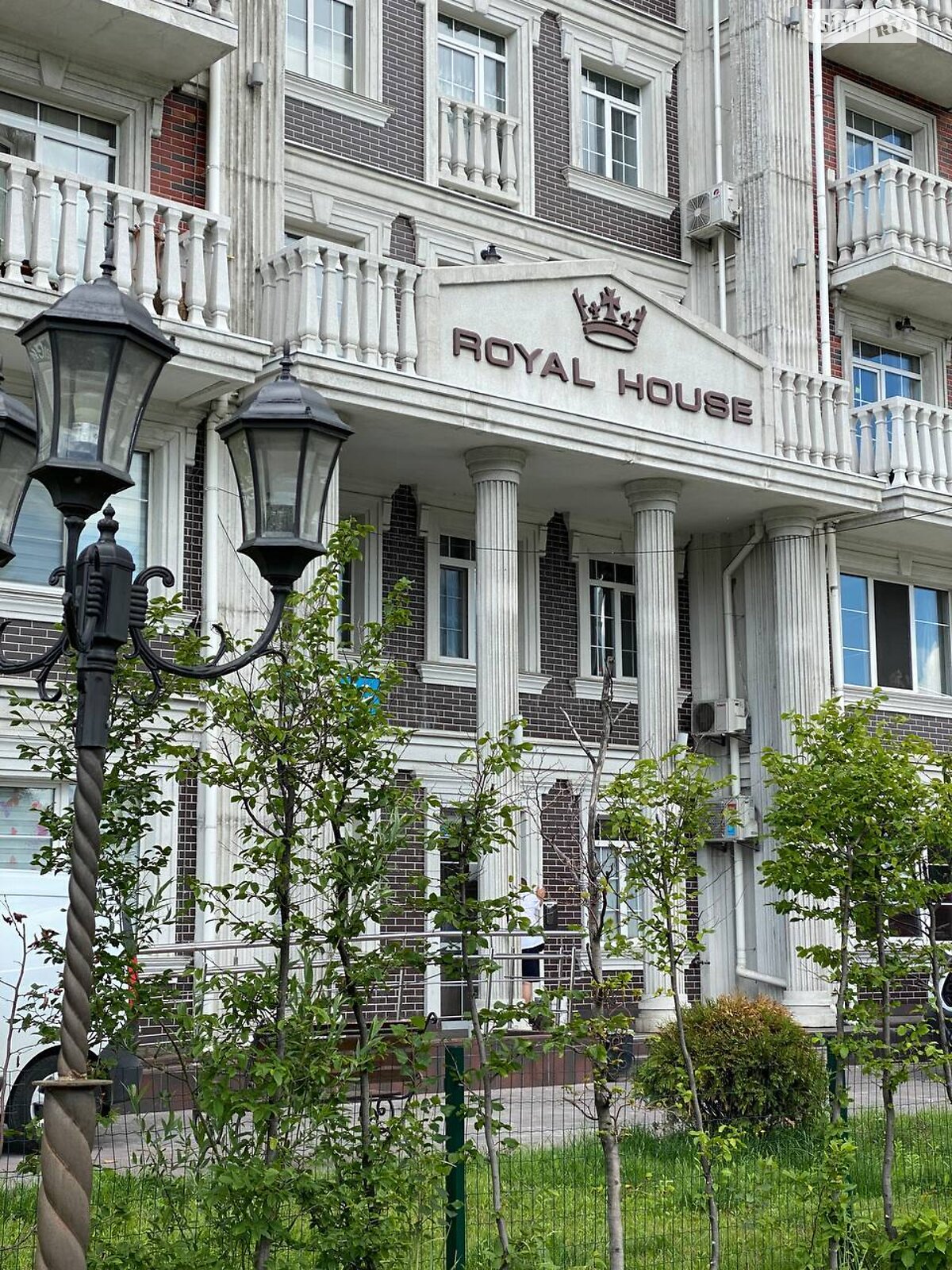 Продаж двокімнатної квартири в Києві, на вул. Дмитра Луценка 6, кв. 30, район Голосіївський фото 1 Продаж двокімнатної квартири в Києві, на вул. Дмитра Луценка 6, кв. 30, район Голосіївський фото 1