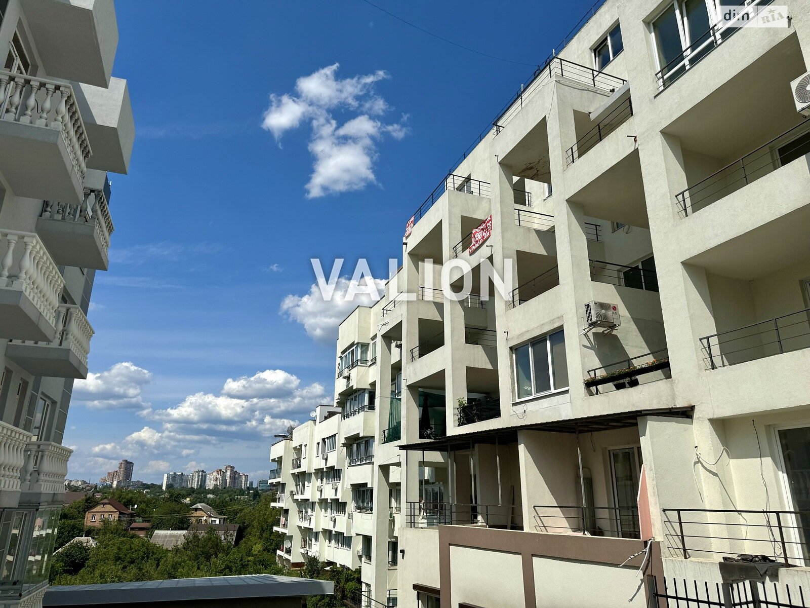 Продажа четырехкомнатной квартиры в Киеве, на ул. Гетманская 1А, район Голосеевский фото 1 Продажа четырехкомнатной квартиры в Киеве, на ул. Гетманская 1А, район Голосеевский фото 1
