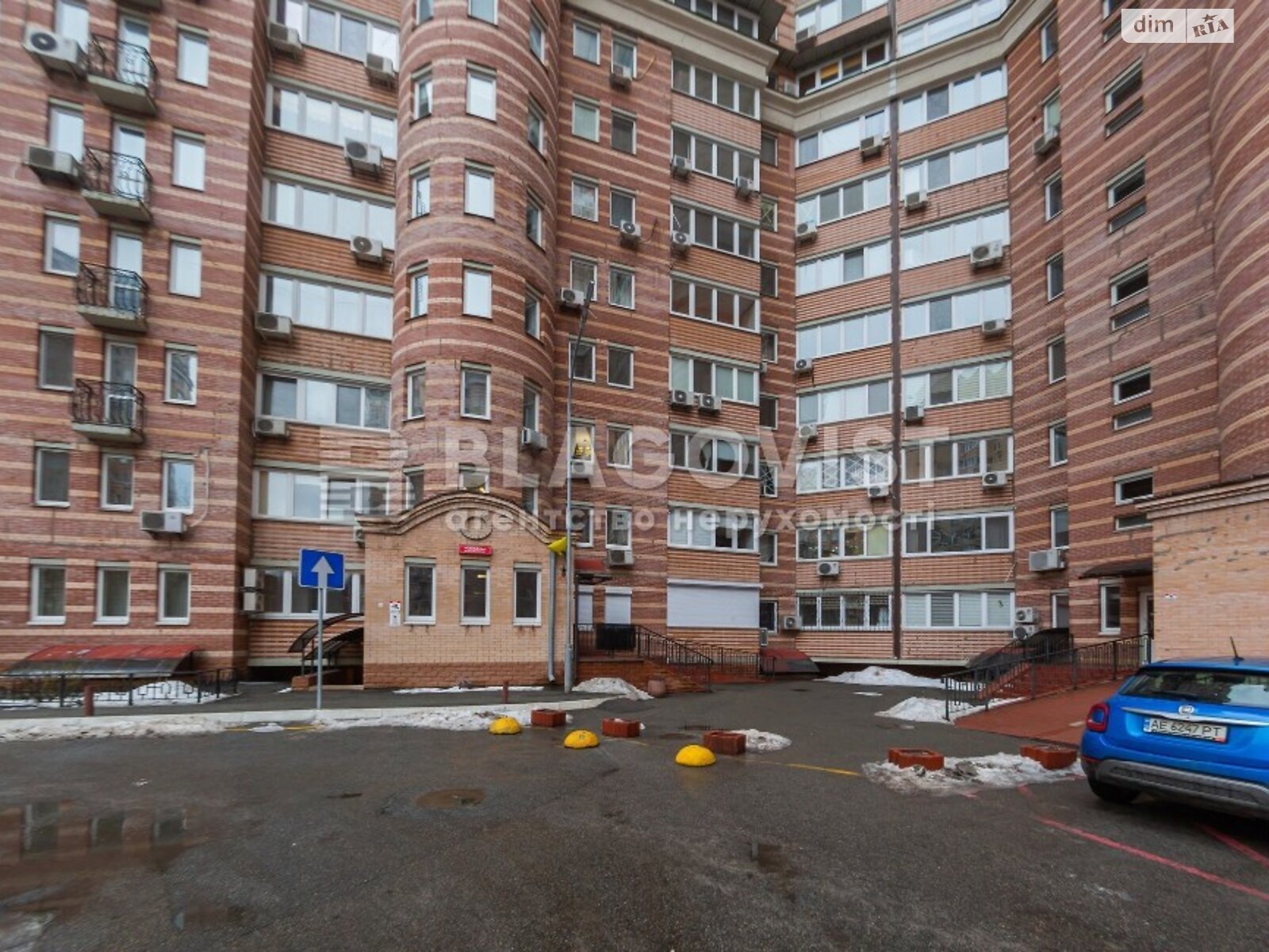 Продажа однокомнатной квартиры в Киеве, на ул. Голосеевская 13Б, район Голосеевский фото 1