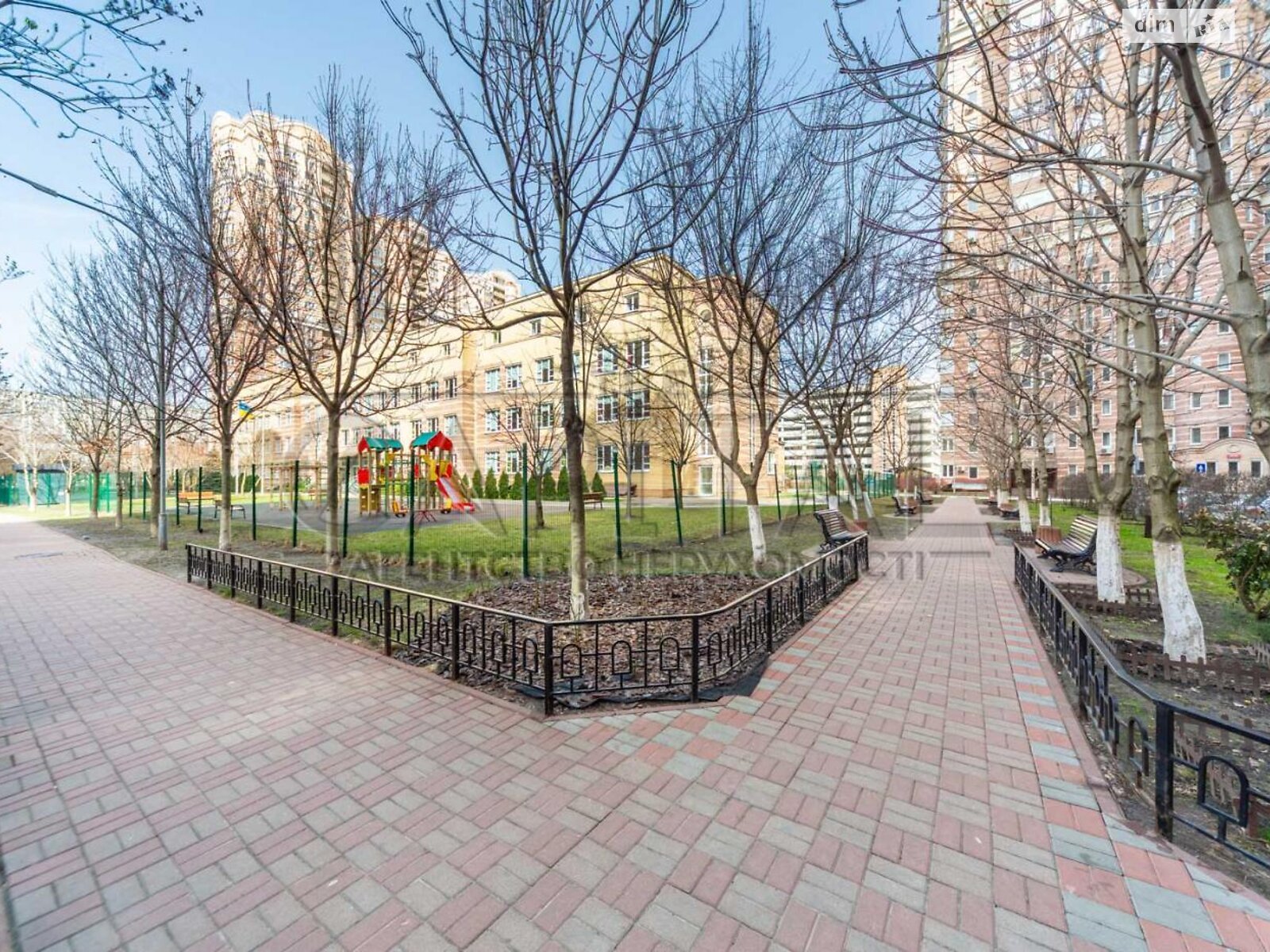 Продаж однокімнатної квартири в Києві, на вул. Голосіївська 13Б, район Голосіївський фото 1