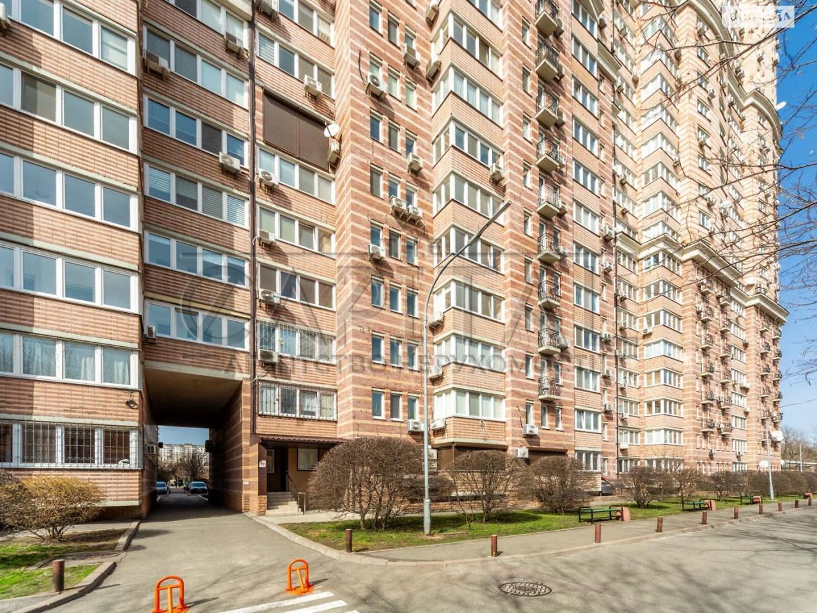 Продаж однокімнатної квартири в Києві, на вул. Голосіївська 13Б, район Голосіївський фото 1