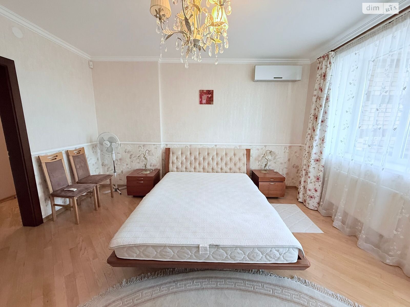 Продаж трикімнатної квартири в Києві, на вул. Голосіївська 13, район Голосіївський фото 1 Продаж трикімнатної квартири в Києві, на вул. Голосіївська 13, район Голосіївський фото 1