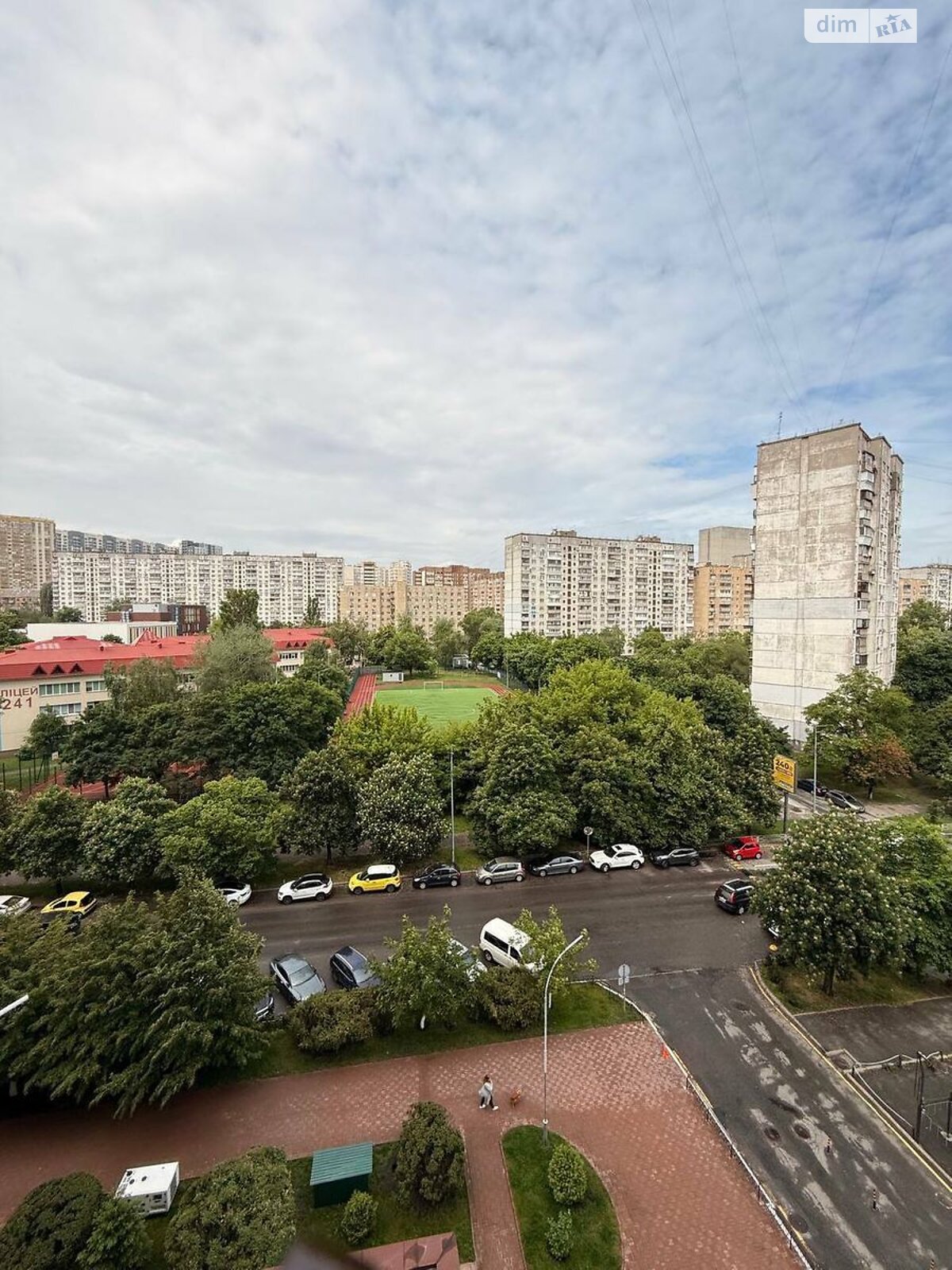 Продаж трикімнатної квартири в Києві, на вул. Голосіївська 13, район Голосіївський фото 1 Продаж трикімнатної квартири в Києві, на вул. Голосіївська 13, район Голосіївський фото 1