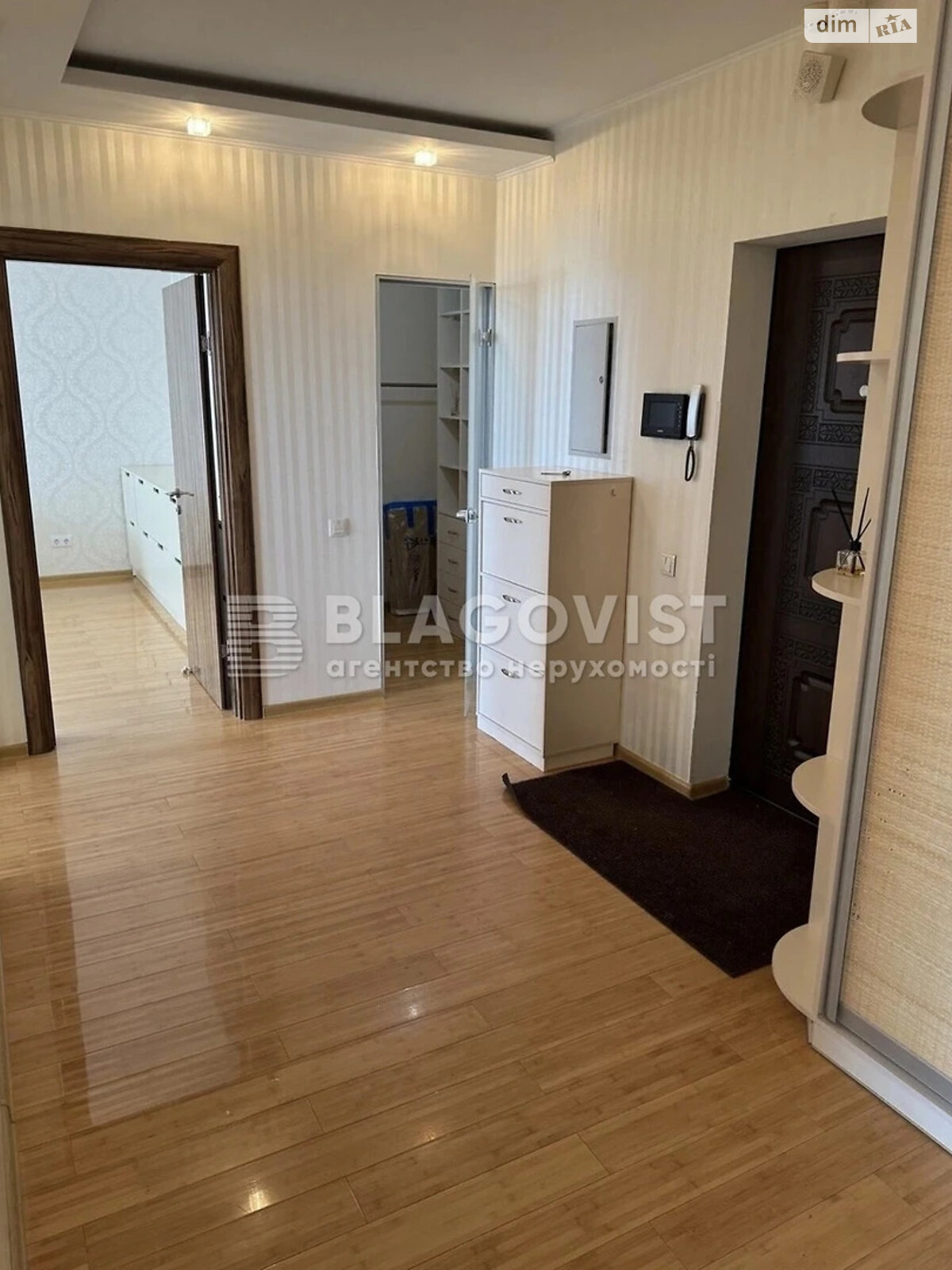 Продаж двокімнатної квартири в Києві, на вул. Голосіївська 13Б, район Голосіївський фото 1 Продаж двокімнатної квартири в Києві, на вул. Голосіївська 13Б, район Голосіївський фото 1