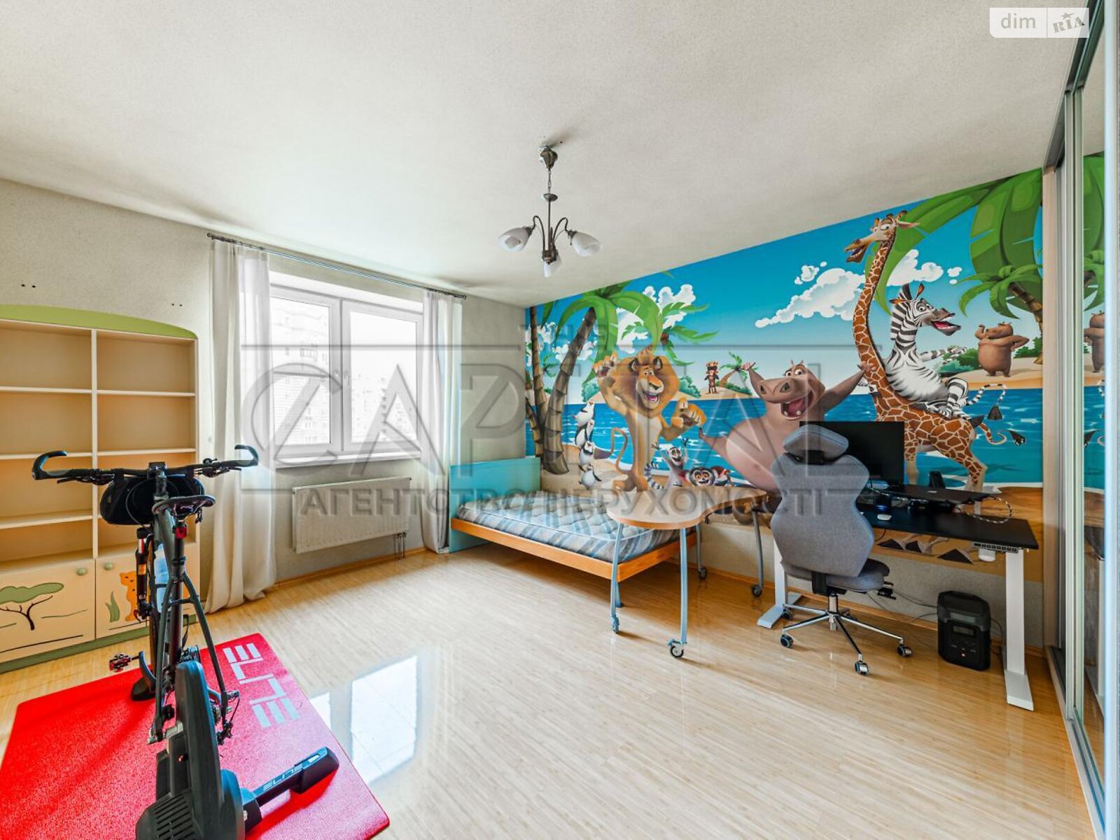 Продажа трехкомнатной квартиры в Киеве, на ул. Голосеевская 13А, район Голосеевский фото 1 Продажа трехкомнатной квартиры в Киеве, на ул. Голосеевская 13А, район Голосеевский фото 1