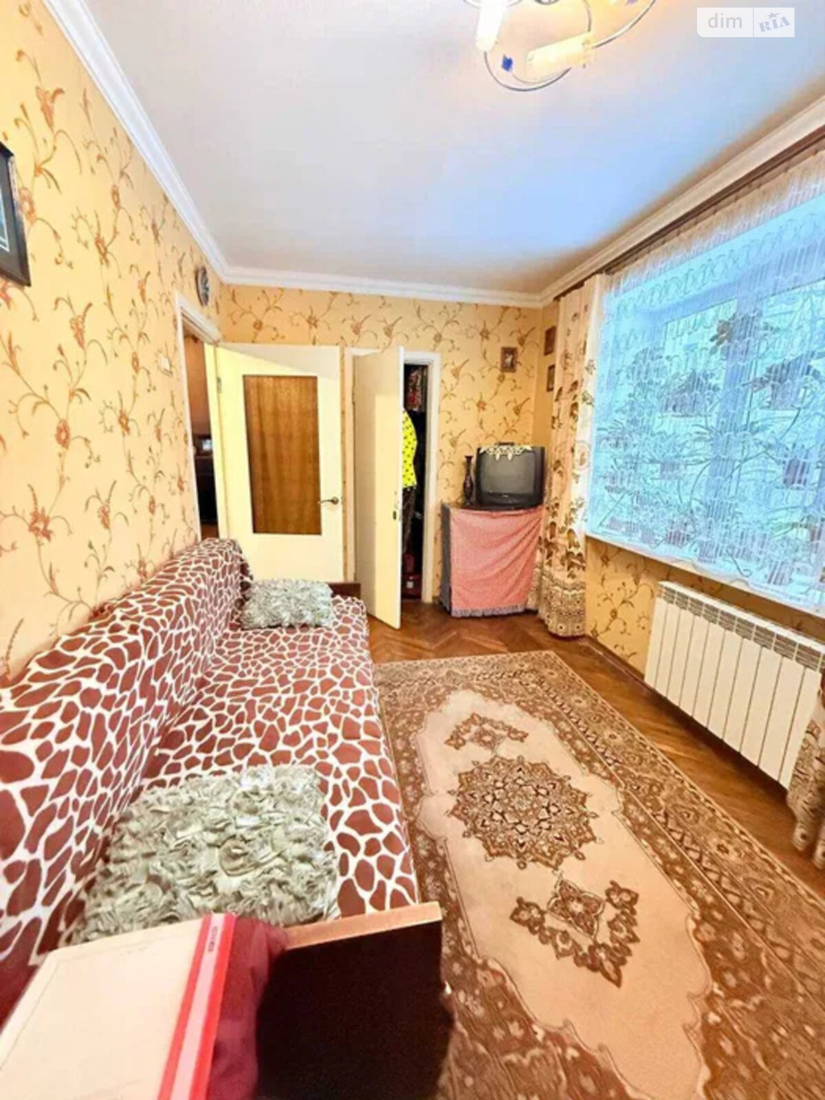 Продажа двухкомнатной квартиры в Киеве, на ул. Голосеевская 18, район Голосеевский фото 1