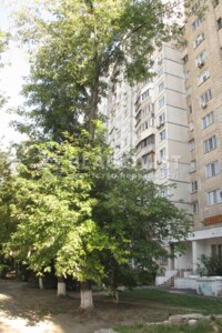 Продажа трехкомнатной квартиры в Киеве, на просп. Голосеевский 11, район Голосеевский фото 2