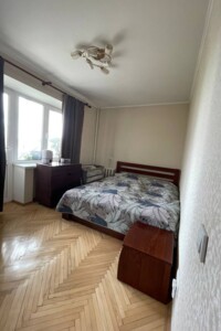 Продаж двокімнатної квартири в Києві, на просп. Голосіївський 108/1, район Голосіївський фото 2