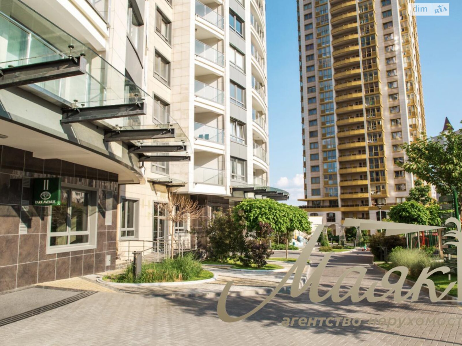 Продаж трикімнатної квартири в Києві, на просп. Голосіївський 60, район Голосіївський фото 1 Продаж трикімнатної квартири в Києві, на просп. Голосіївський 60, район Голосіївський фото 1