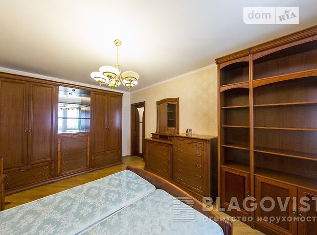 Продажа четырехкомнатной квартиры в Киеве, на просп. Голосеевский 68, район Голосеевский фото 1 Продажа четырехкомнатной квартиры в Киеве, на просп. Голосеевский 68, район Голосеевский фото 1
