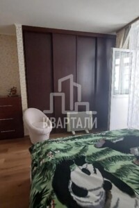 Продажа трехкомнатной квартиры в Киеве, на ул. Юлии Здановской 48А, район Голосеевский фото 2