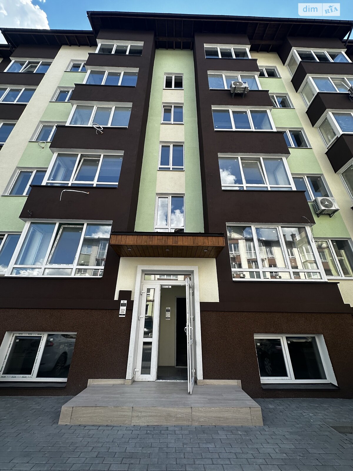 Продаж однокімнатної квартири в Києві, на вул. Івана Білика 11, район Голосіївський фото 1 Продаж однокімнатної квартири в Києві, на вул. Івана Білика 11, район Голосіївський фото 1
