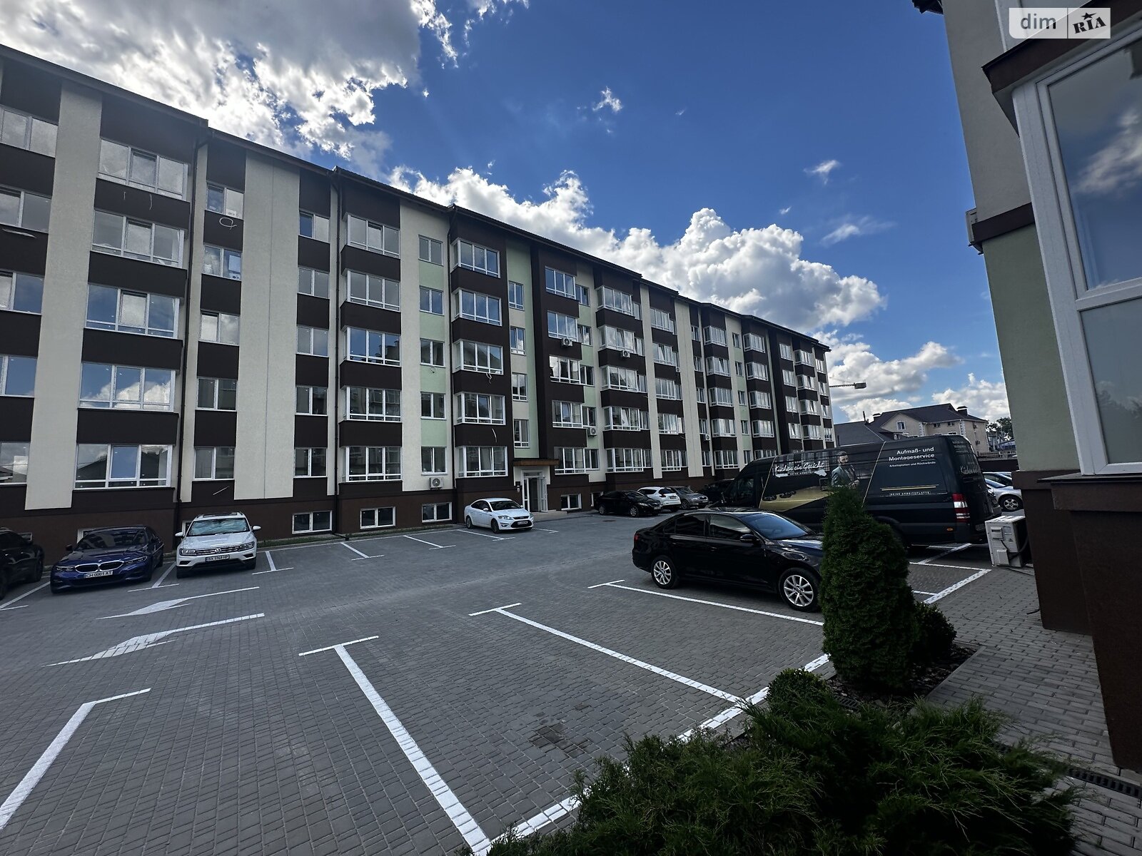 Продаж однокімнатної квартири в Києві, на вул. Івана Білика 11, район Голосіївський фото 1 Продаж однокімнатної квартири в Києві, на вул. Івана Білика 11, район Голосіївський фото 1