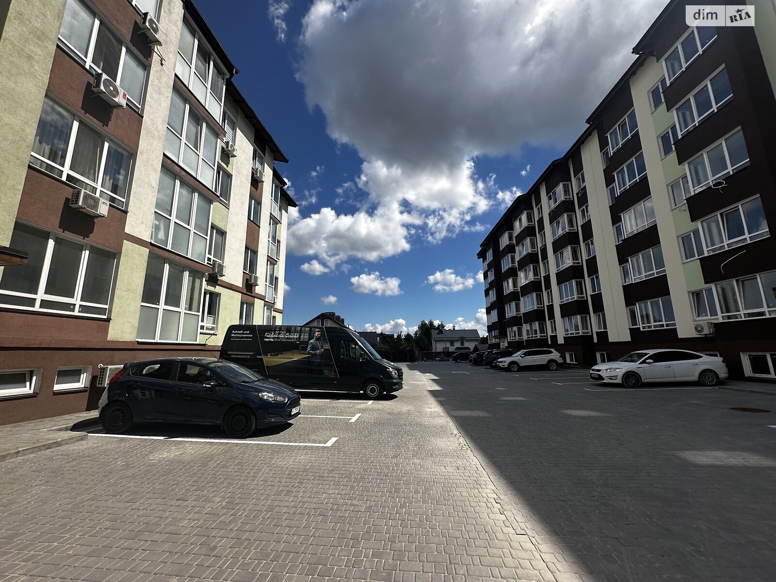 Продаж однокімнатної квартири в Києві, на вул. Івана Білика 11, район Голосіївський фото 1 Продаж однокімнатної квартири в Києві, на вул. Івана Білика 11, район Голосіївський фото 1
