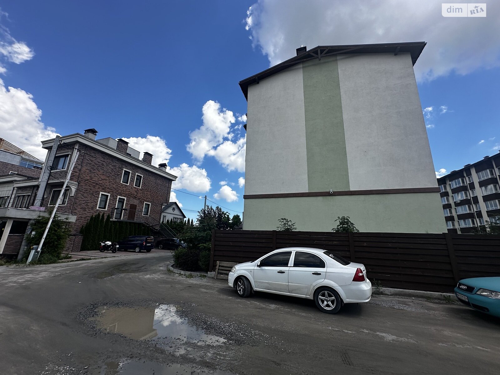 Продаж однокімнатної квартири в Києві, на вул. Івана Білика 11, район Голосіївський фото 1 Продаж однокімнатної квартири в Києві, на вул. Івана Білика 11, район Голосіївський фото 1