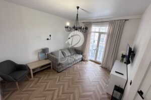 Продаж однокімнатної квартири в Києві, на вул. Дмитра Луценка 12, район Голосіївський фото 2