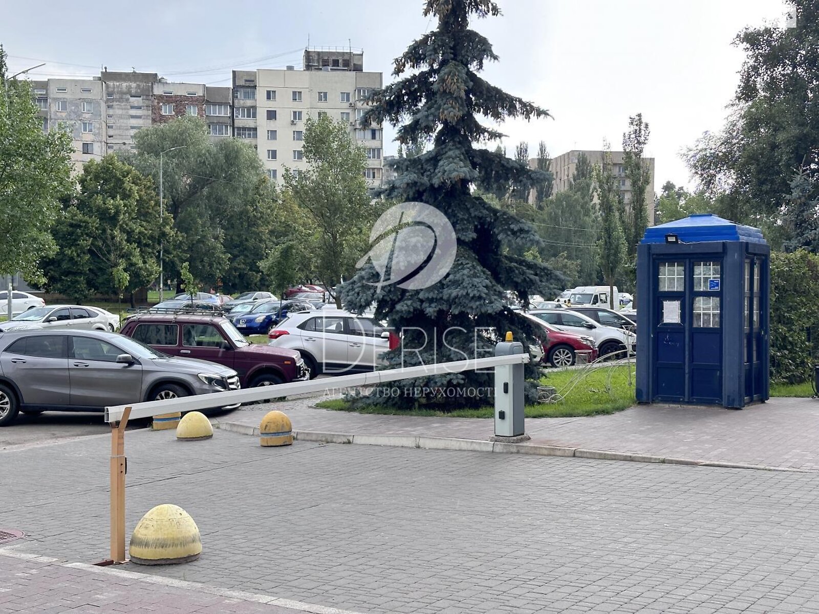 Продаж однокімнатної квартири в Києві, на вул. Дмитра Луценка 12, район Голосіївський фото 1 Продаж однокімнатної квартири в Києві, на вул. Дмитра Луценка 12, район Голосіївський фото 1