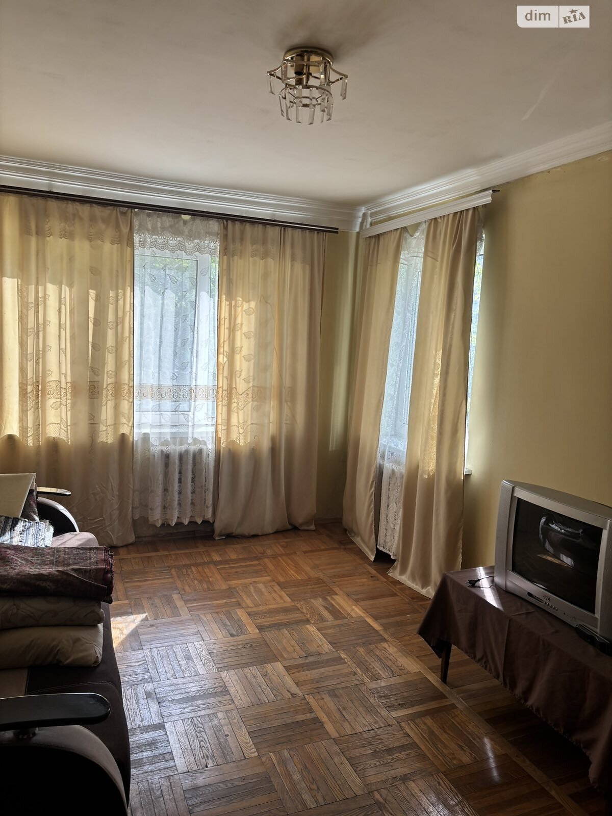 Продаж двокімнатної квартири в Києві, на пров. Леопольда Ященка 13/16, район Голосіївський фото 1 Продаж двокімнатної квартири в Києві, на пров. Леопольда Ященка 13/16, район Голосіївський фото 1