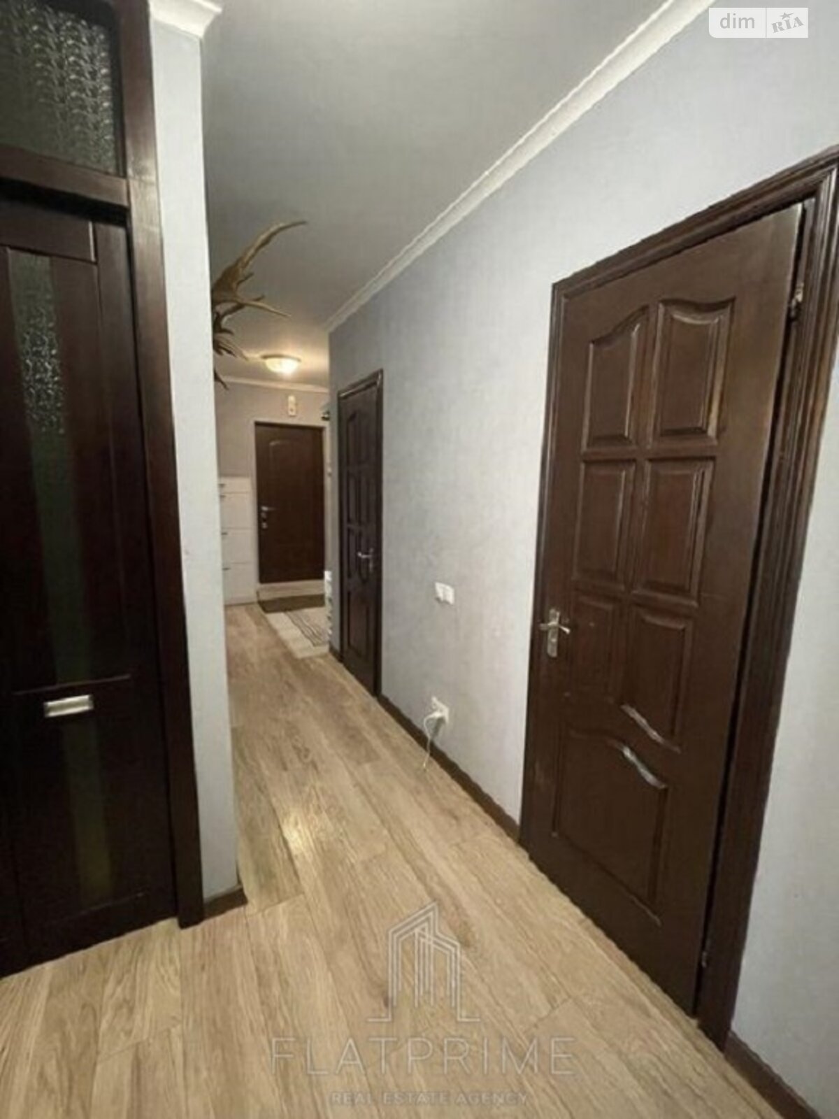 Продажа трехкомнатной квартиры в Киеве, на просп. Лобановского 128, район Голосеевский фото 1