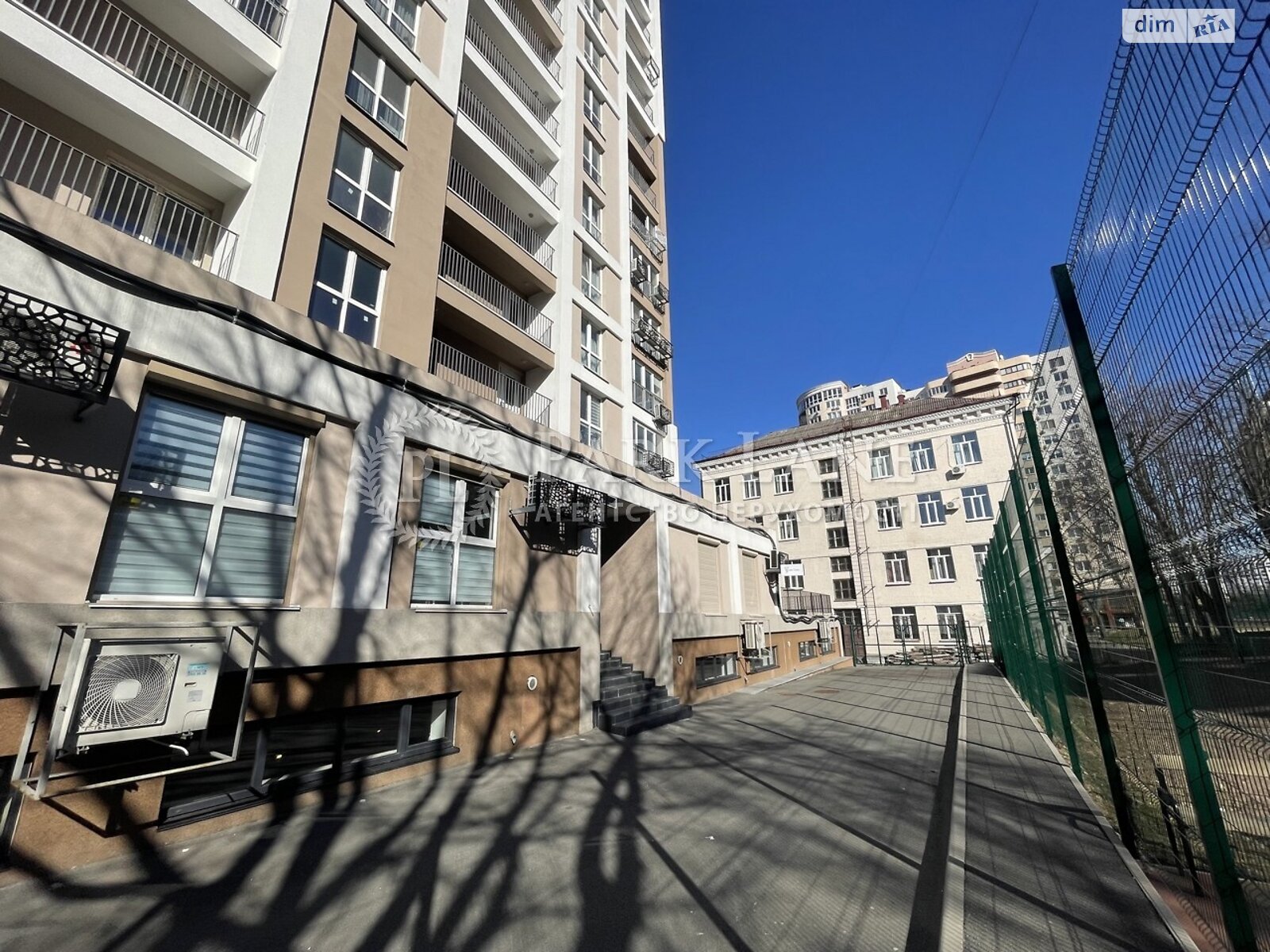 Продажа двухкомнатной квартиры в Киеве, на ул. Лобановского 144, район Голосеевский фото 1