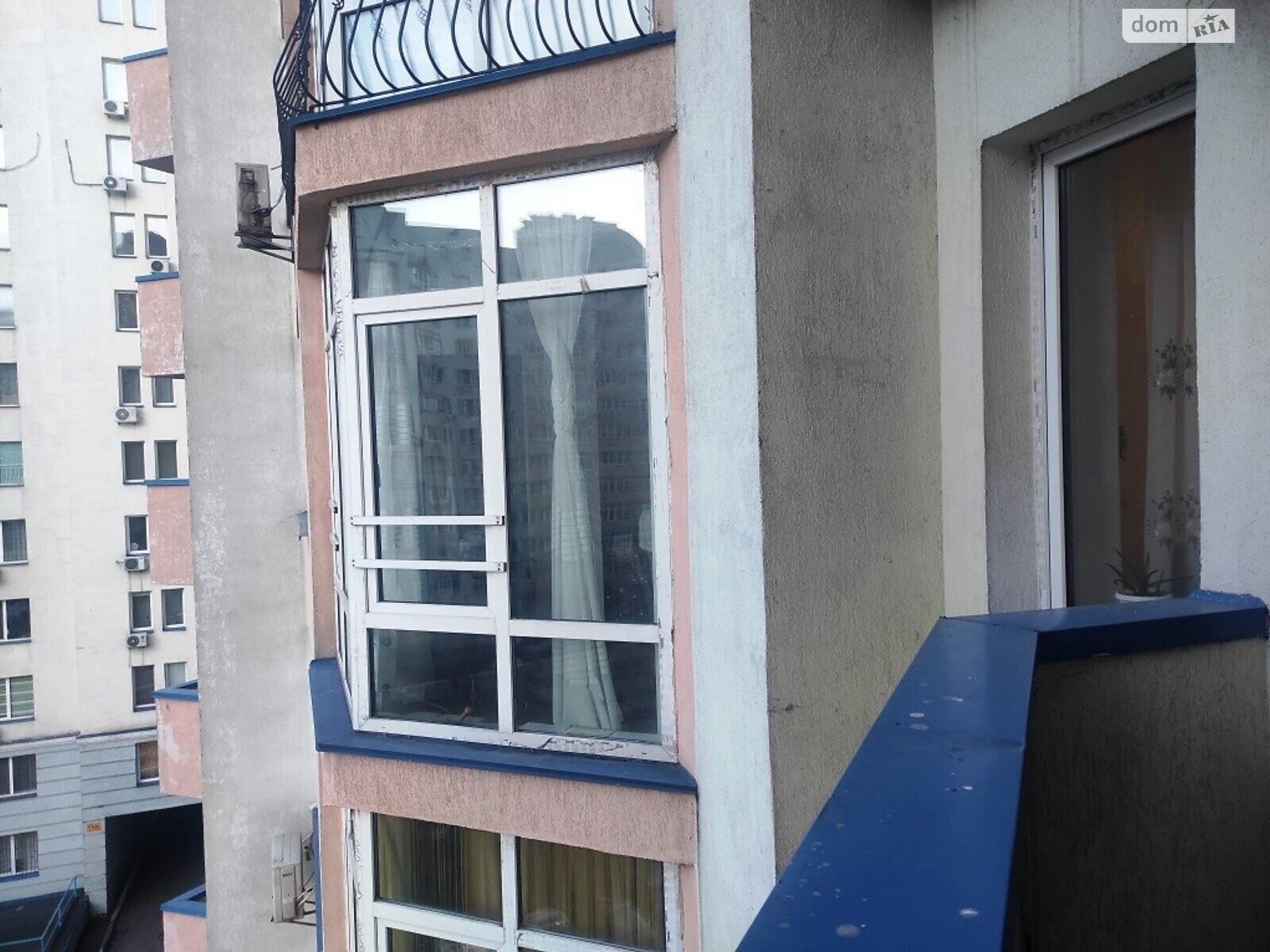 Продаж трикімнатної квартири в Києві, на вул. Юлії Здановської 52/3, район Голосіївський фото 1 Продаж трикімнатної квартири в Києві, на вул. Юлії Здановської 52/3, район Голосіївський фото 1