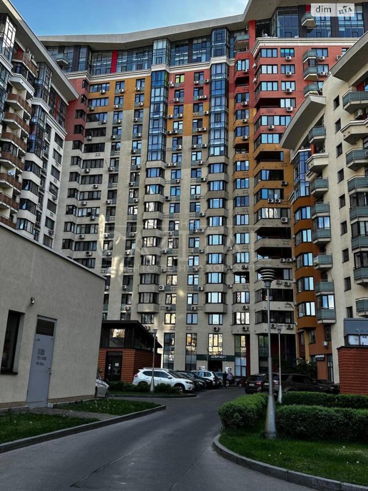 Продажа двухкомнатной квартиры в Киеве, на ул. Юлии Здановской 73-79, район Голосеевский фото 1 Продажа двухкомнатной квартиры в Киеве, на ул. Юлии Здановской 73-79, район Голосеевский фото 1