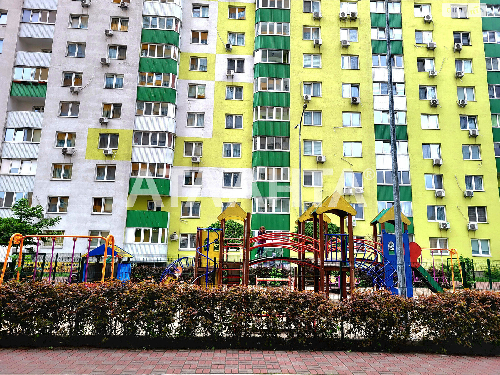 Продаж однокімнатної квартири в Києві, на вул. Юлії Здановської, район Голосіївський фото 1 Продаж однокімнатної квартири в Києві, на вул. Юлії Здановської, район Голосіївський фото 1