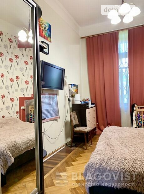 Продажа четырехкомнатной квартиры в Киеве, на ул. Льва Толстого 23, район Голосеевский фото 1 Продажа четырехкомнатной квартиры в Киеве, на ул. Льва Толстого 23, район Голосеевский фото 1