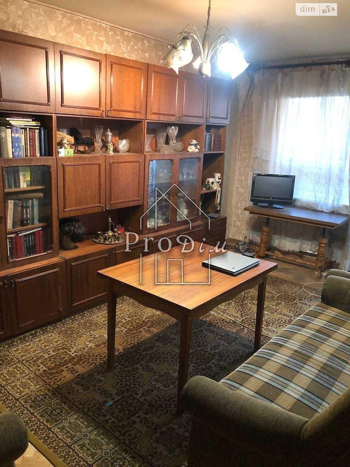 Продаж трикімнатної квартири в Києві, на вул. Лятошинського 22, район Голосіївський фото 1 Продаж трикімнатної квартири в Києві, на вул. Лятошинського 22, район Голосіївський фото 1
