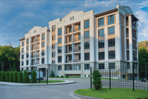 Продажа четырехкомнатной квартиры в Киеве, на ул. Метрологическая 107А, район Голосеевский фото 2
